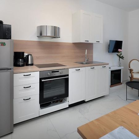 Apartments Luan Rijeka Bagian luar foto