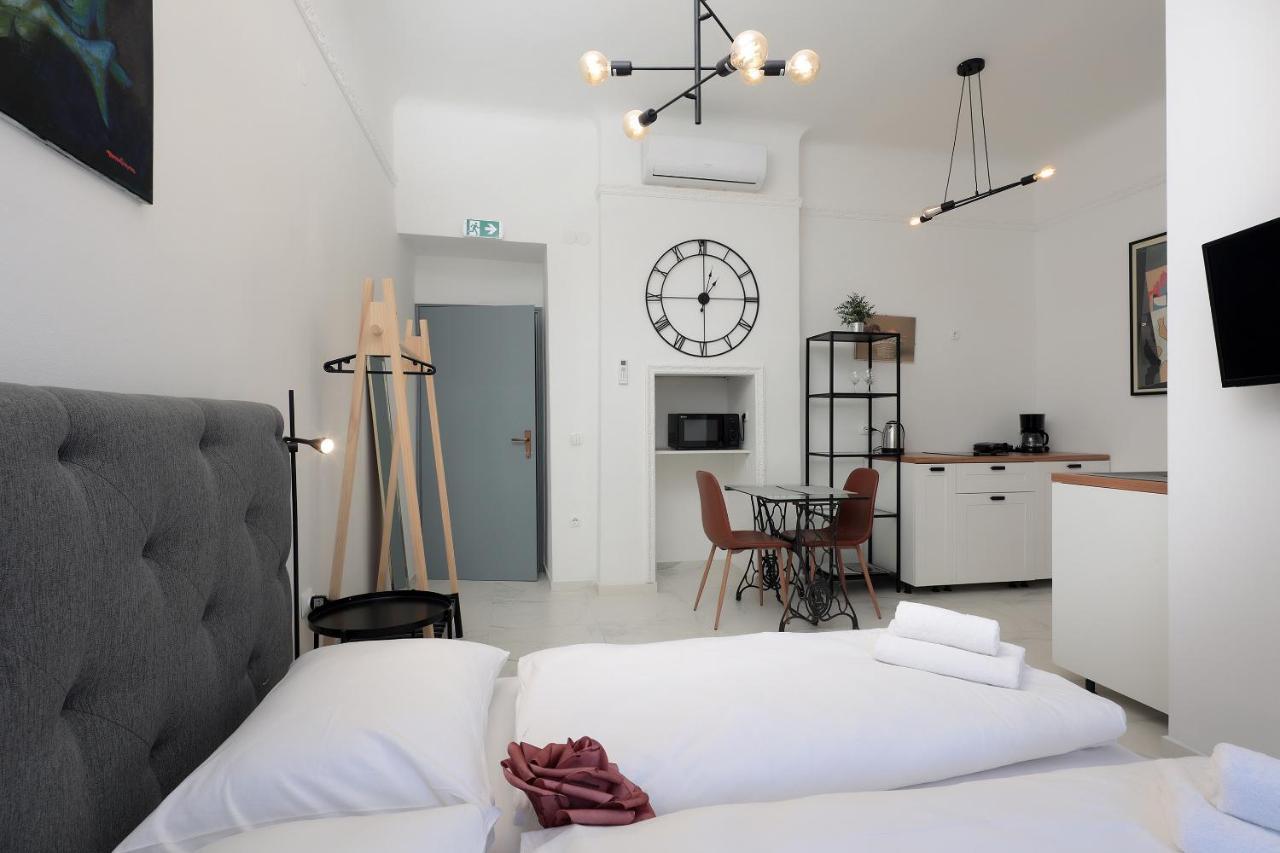 Apartments Luan Rijeka Bagian luar foto